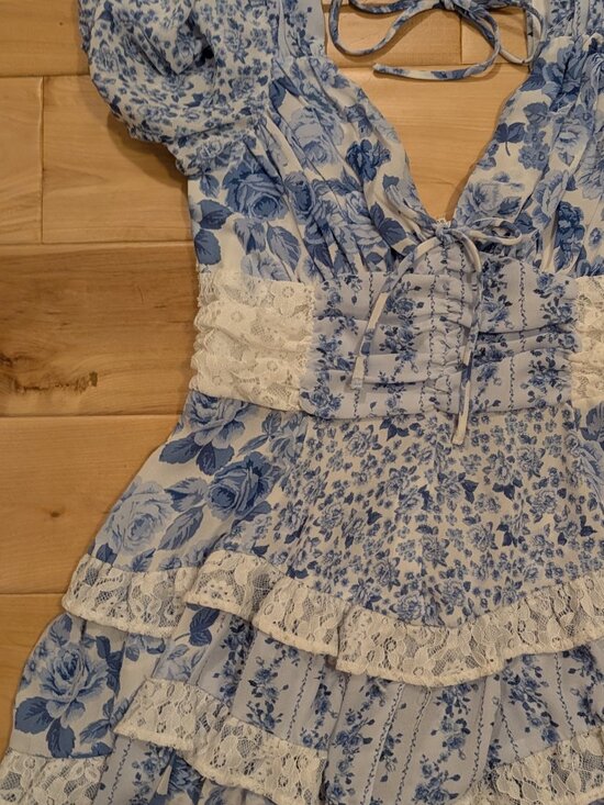 Altar'd State Dresses & Skirts - Altar'd State dress. Blue and white floral